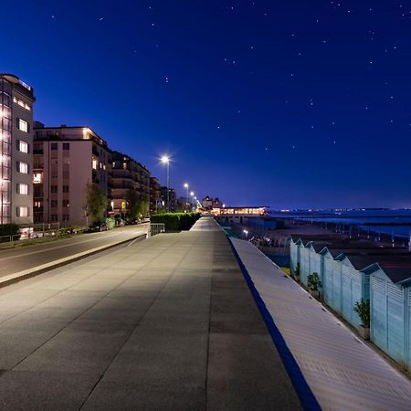 Hotel Sea Tower Torre Telemetrica Lido Di Venezia Exterior foto