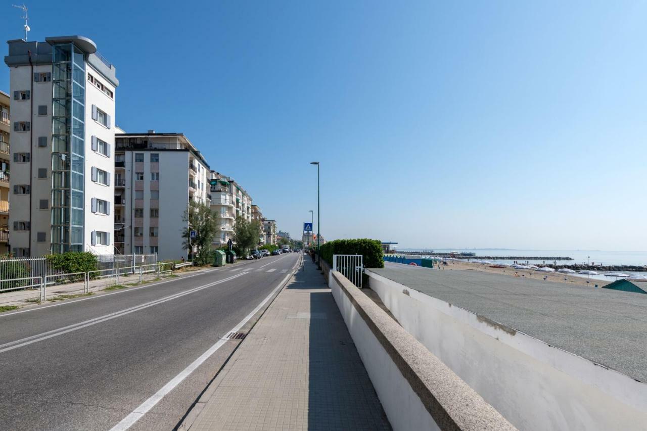 Hotel Sea Tower Torre Telemetrica Lido Di Venezia Exterior foto